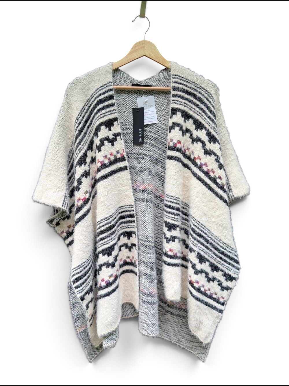 Ivory Patterned Open-Front Knit Poncho - Picture 1 of 3
